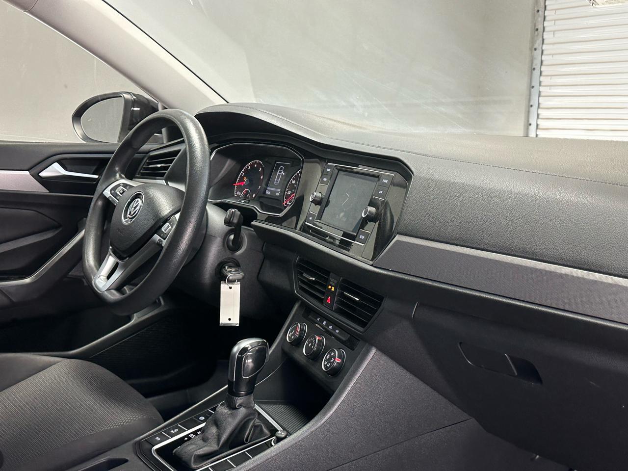 Volkswagen Jetta  2019