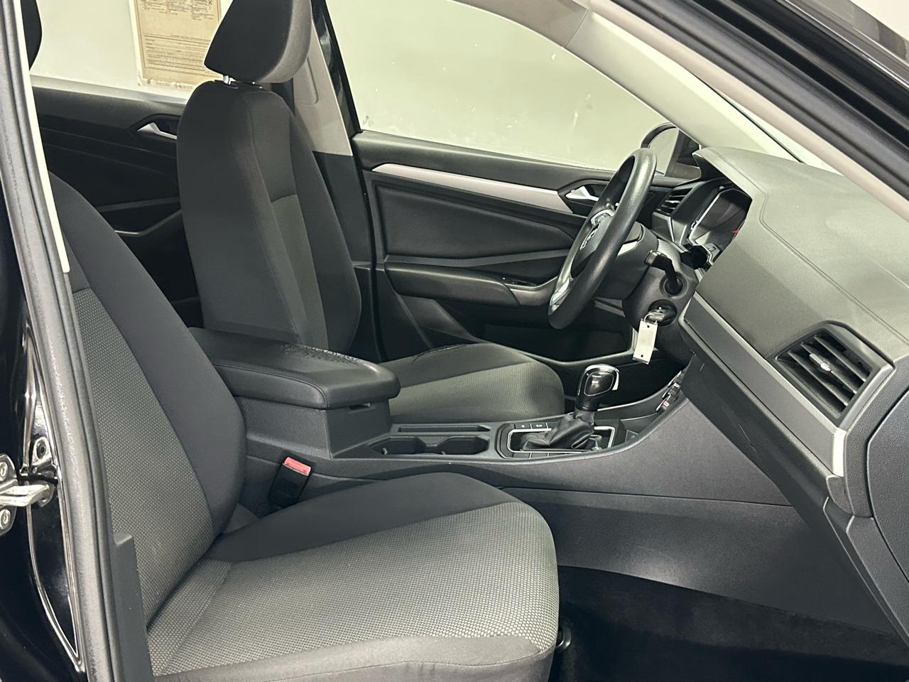 Volkswagen Jetta  2019