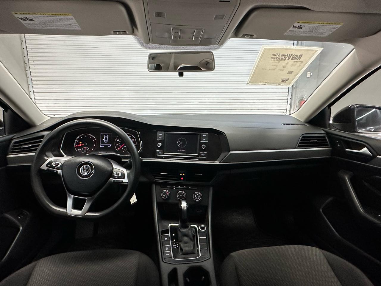Volkswagen Jetta  2019
