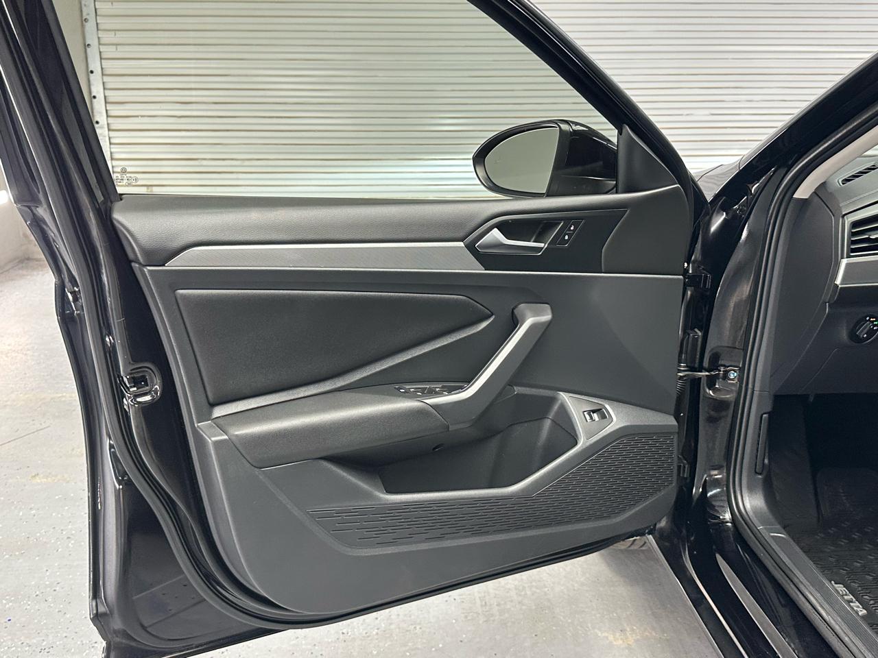 Volkswagen Jetta  2019