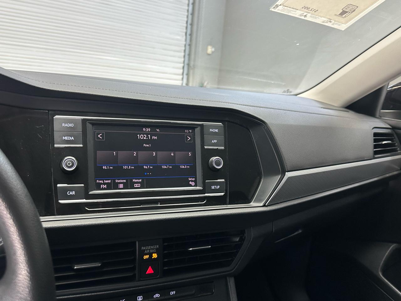 Volkswagen Jetta  2019