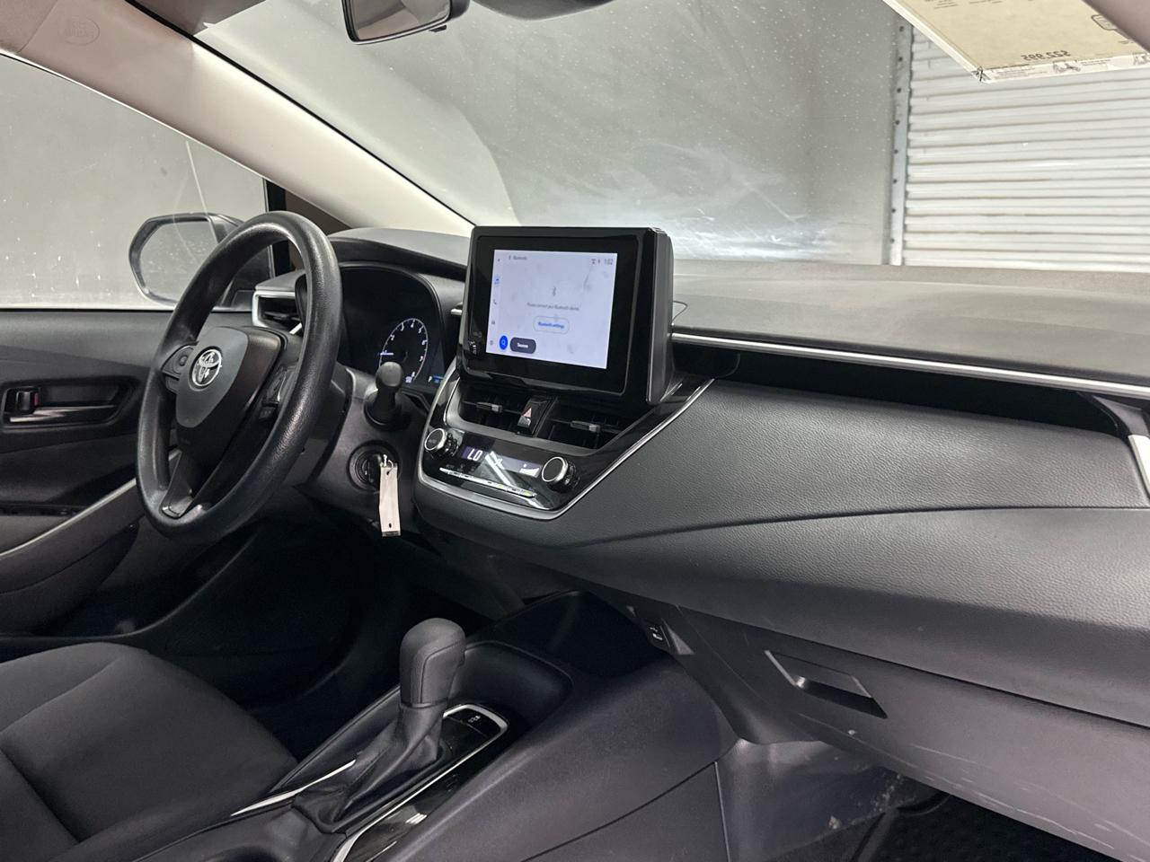 Toyota Corolla LE 2025