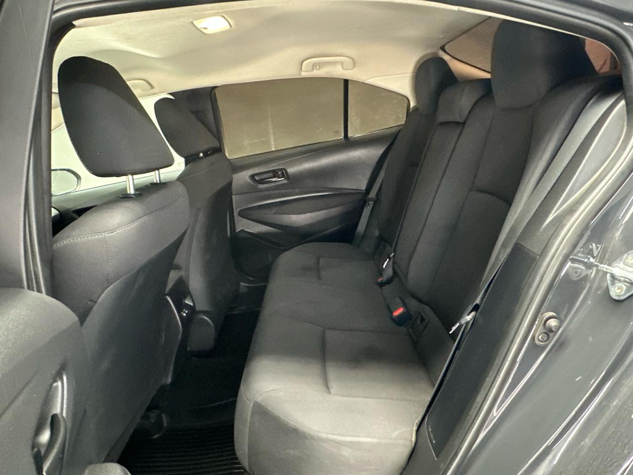 Toyota Corolla LE 2025
