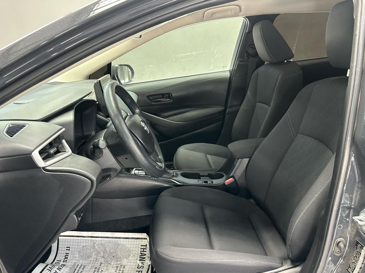 Toyota Corolla LE 2025