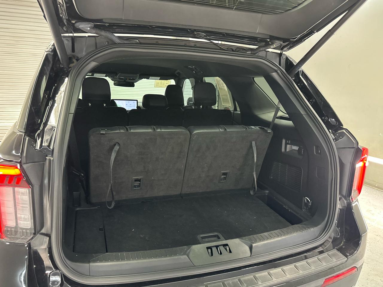 Ford Explorer ST-Line 2025