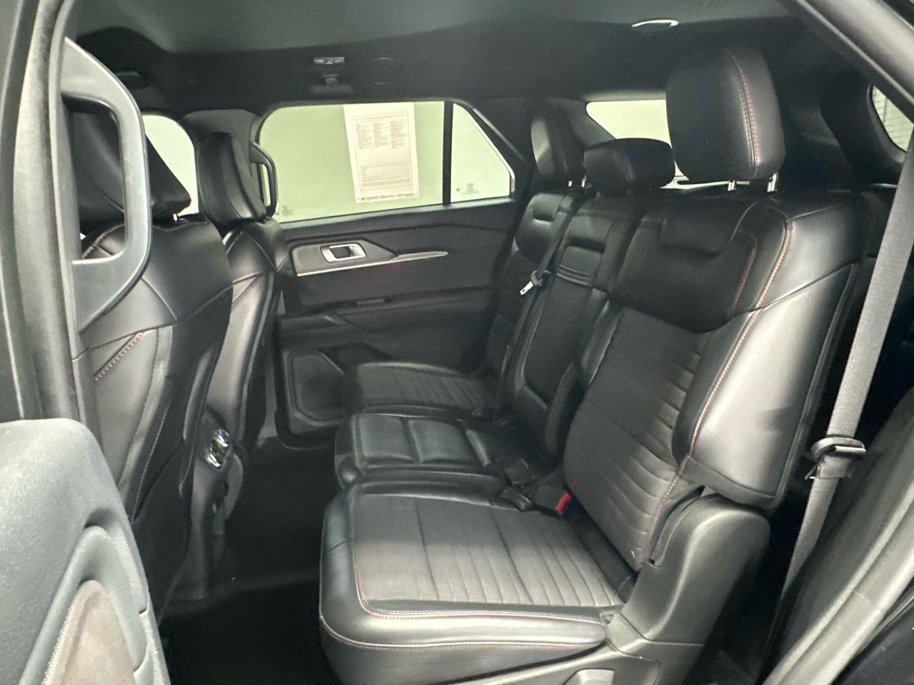 Ford Explorer ST-Line 2025