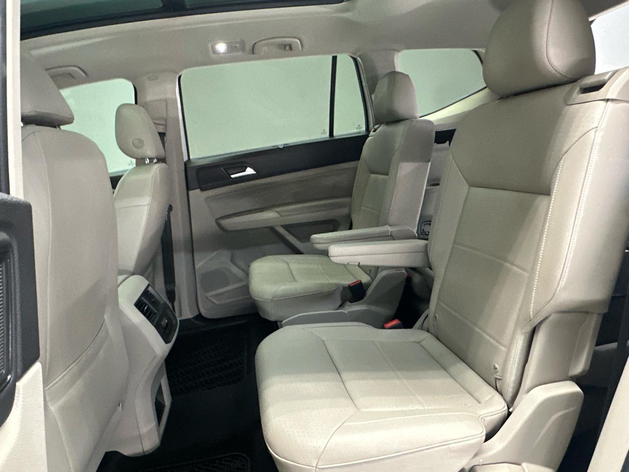 Volkswagen Atlas V6 SEL R-Line 2021