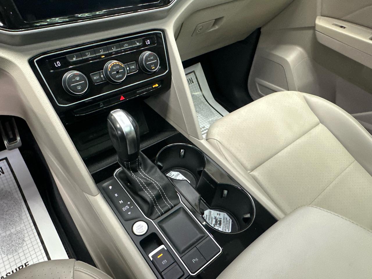 Volkswagen Atlas V6 SEL R-Line 2021