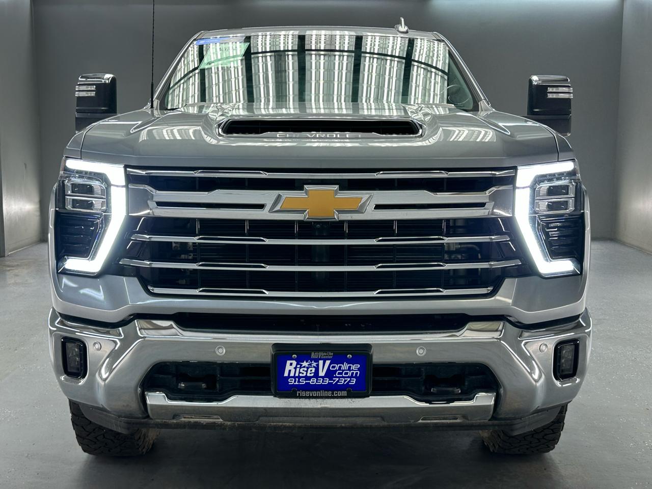 Chevrolet Silverado 2500HD LTZ Crew Cab 4WD 2024