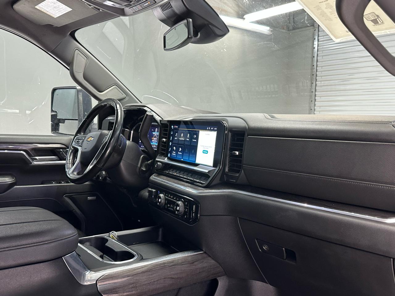 Chevrolet Silverado 2500HD LTZ Crew Cab 4WD 2024