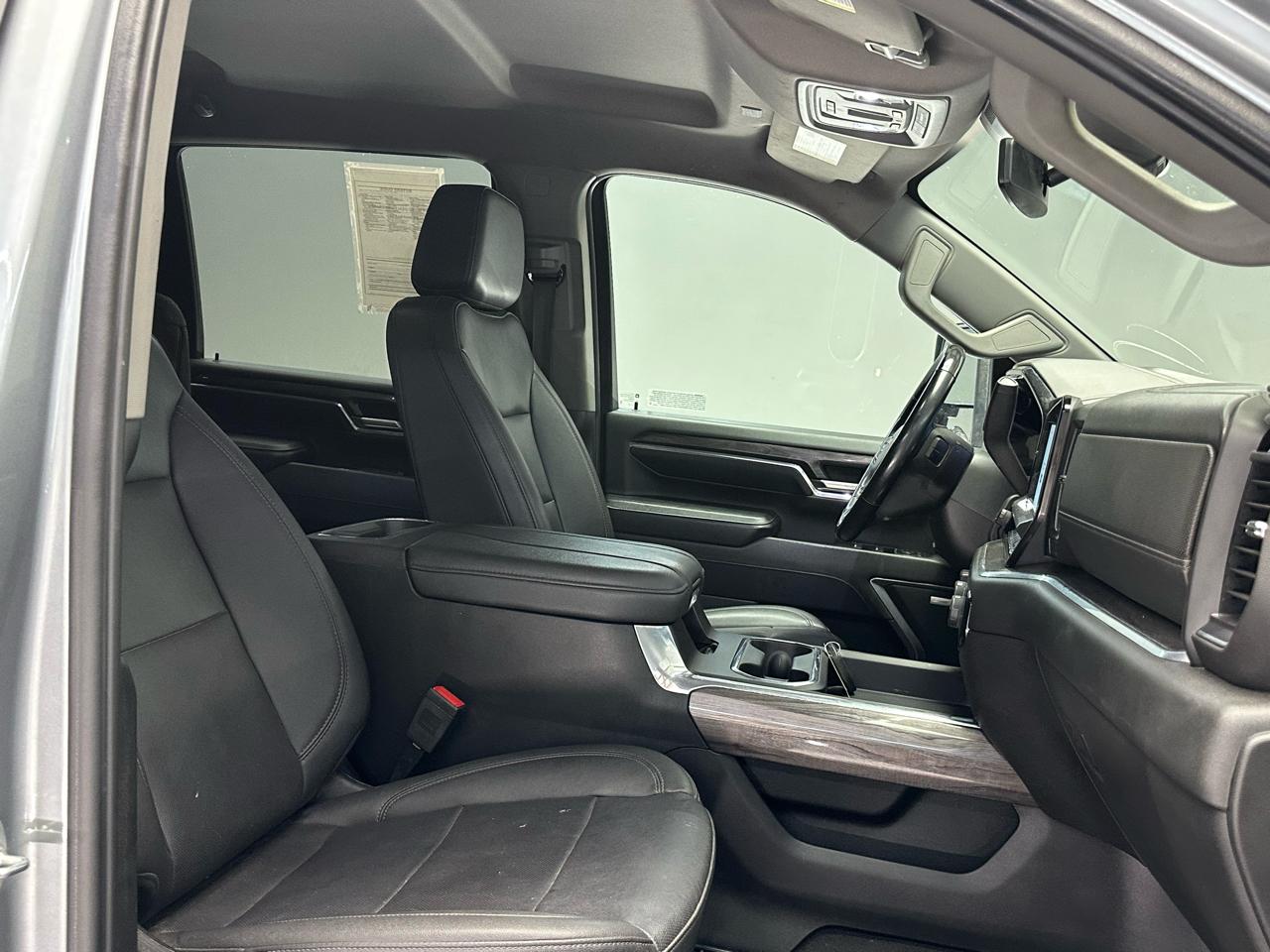 Chevrolet Silverado 2500HD LTZ Crew Cab 4WD 2024