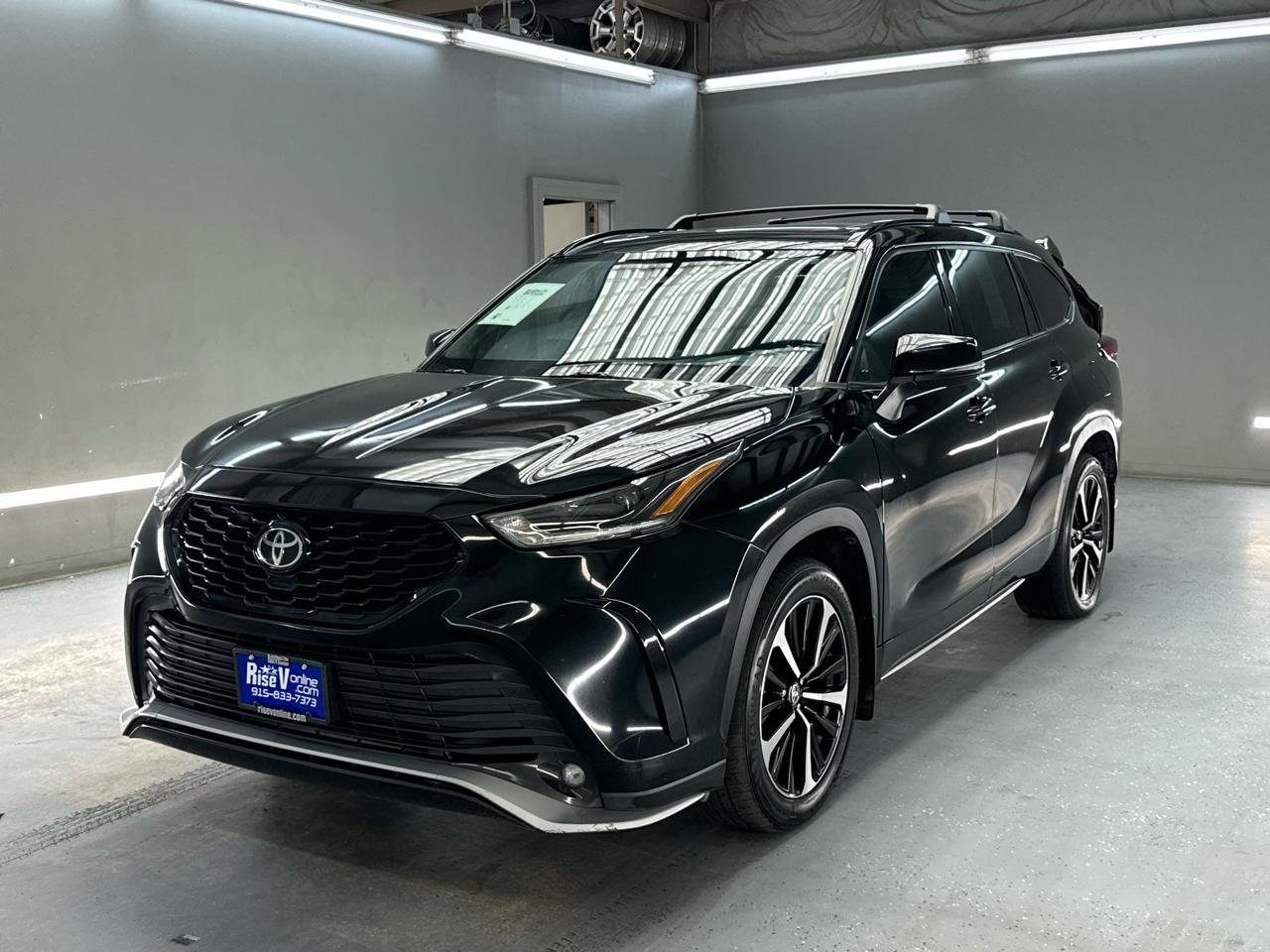 Toyota Highlander XSE FWD V6 2021