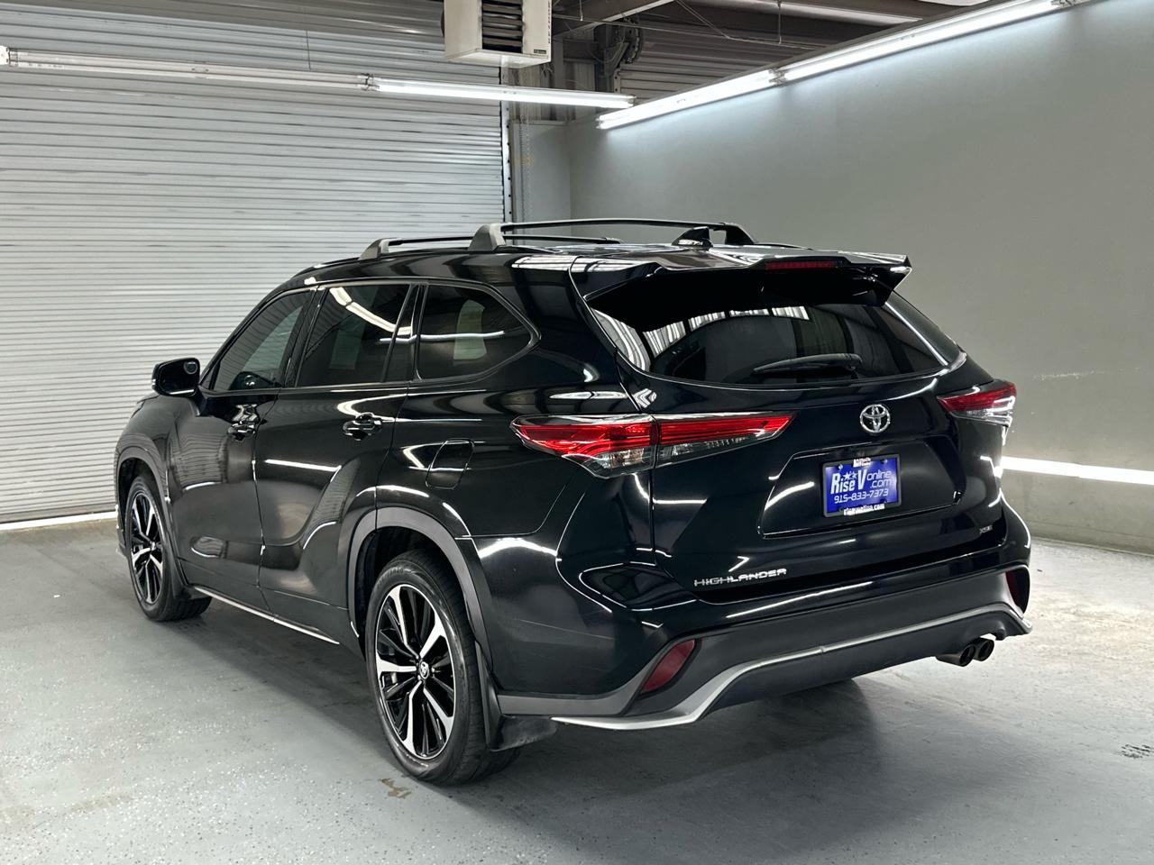 Toyota Highlander XSE FWD V6 2021