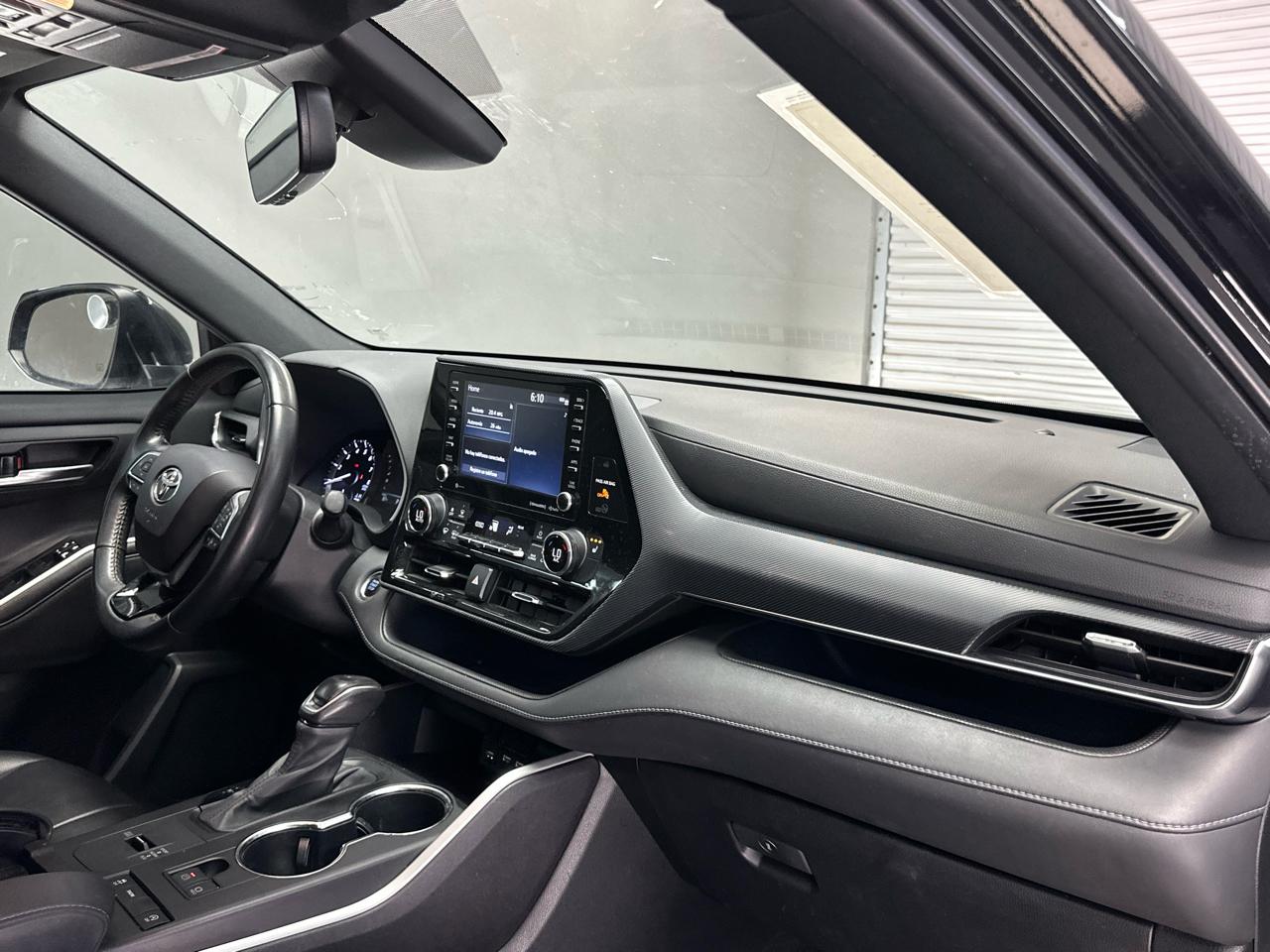 Toyota Highlander XSE FWD V6 2021