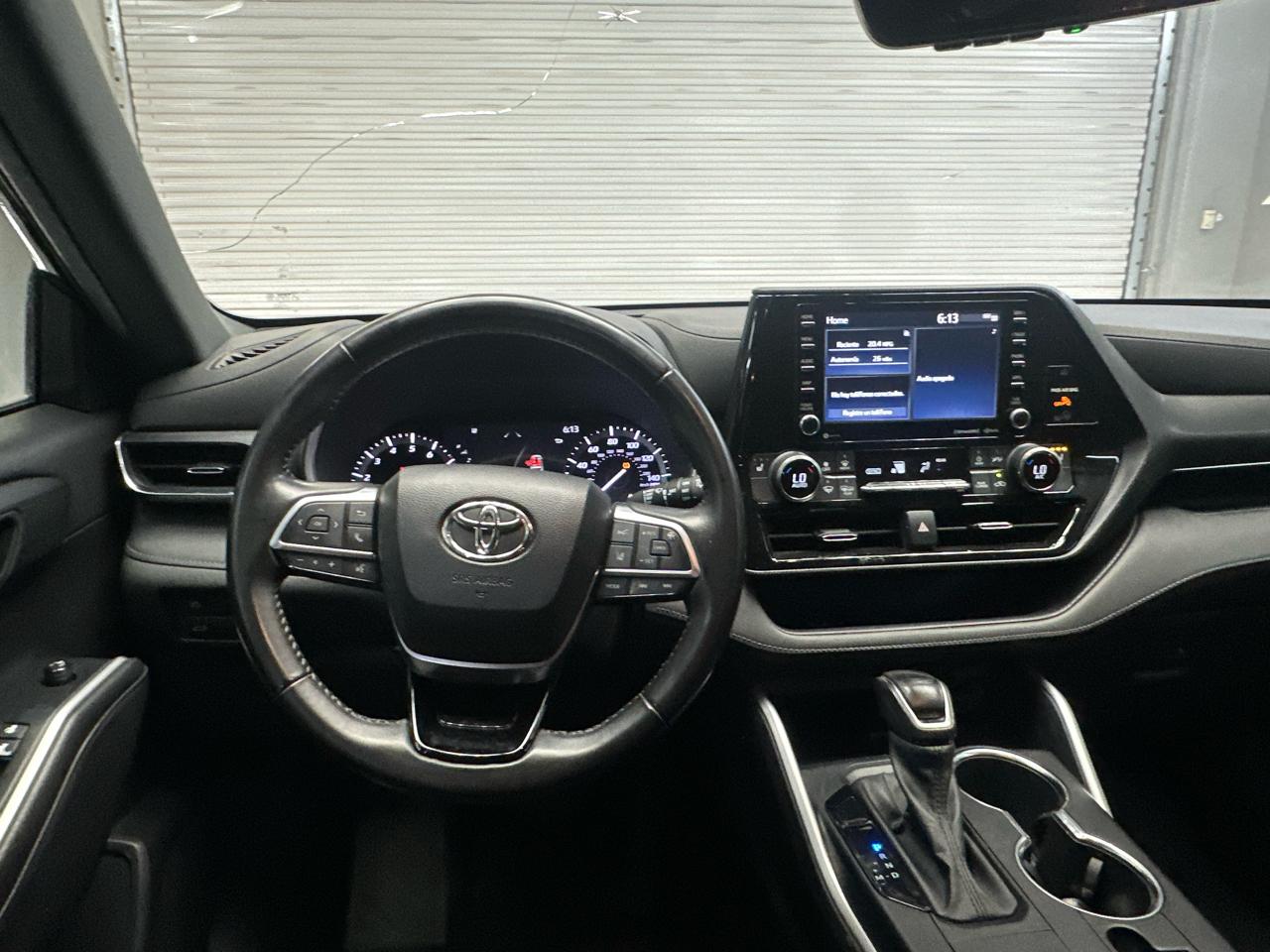 Toyota Highlander XSE FWD V6 2021