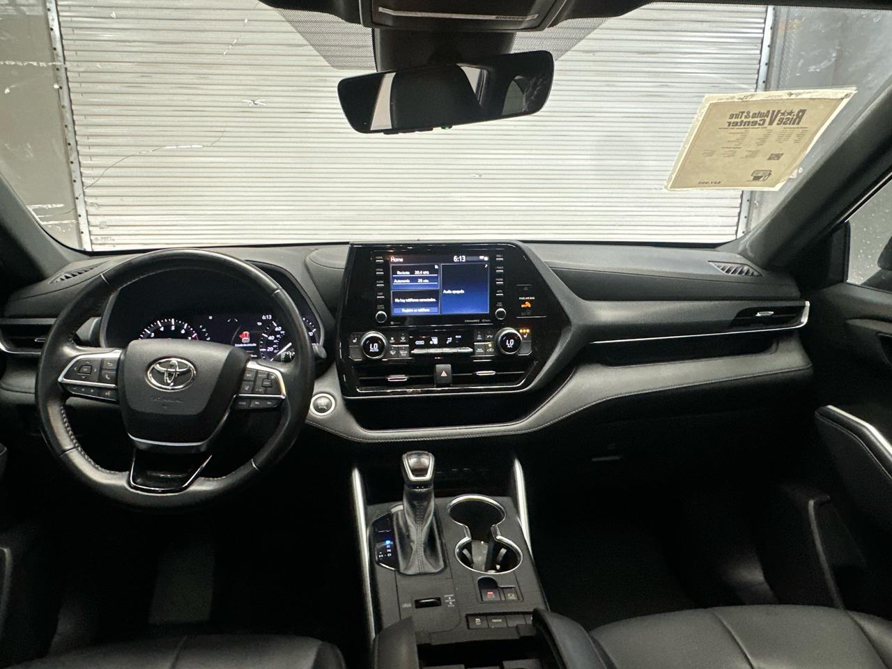 Toyota Highlander XSE FWD V6 2021