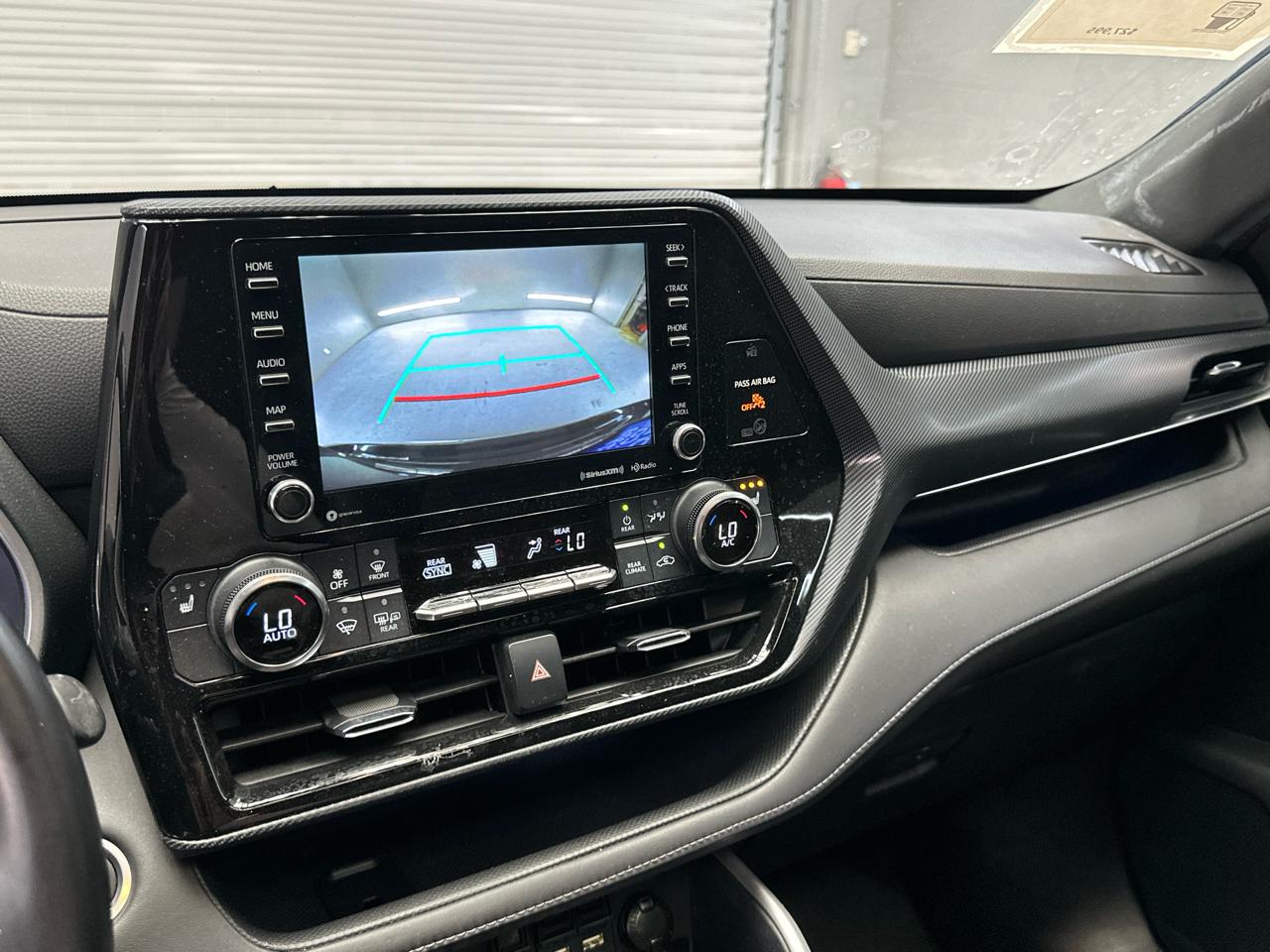 Toyota Highlander XSE FWD V6 2021