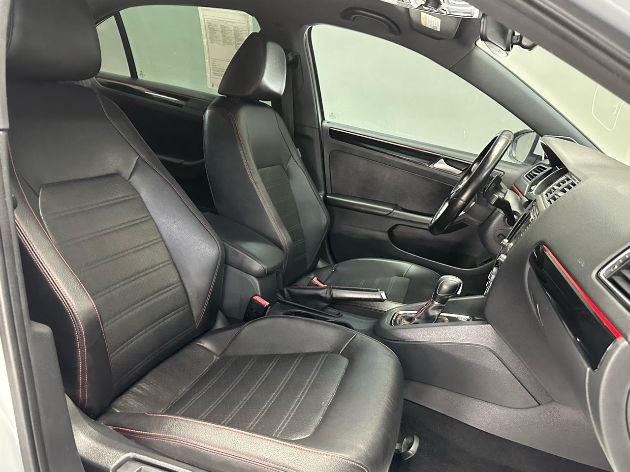 Volkswagen Jetta 2.0T GLI 6A 2017