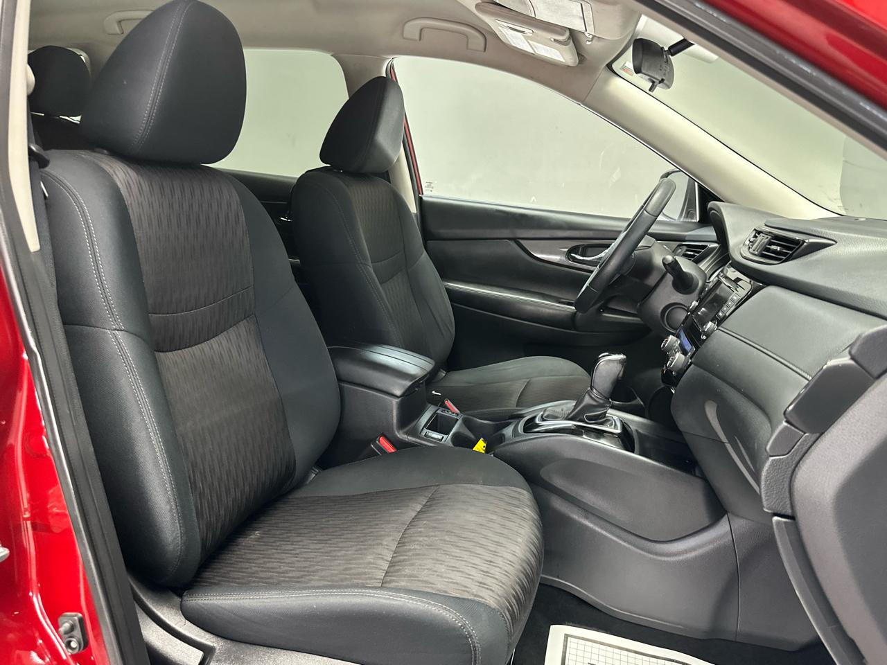 Nissan Rogue  2019