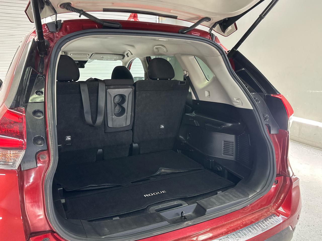 Nissan Rogue  2019