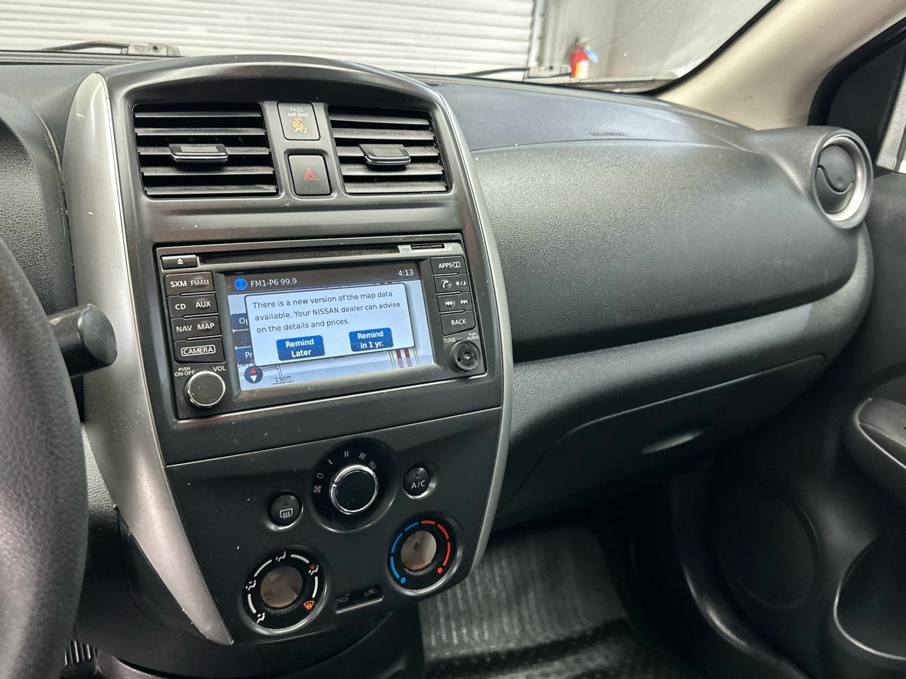 Nissan Versa 1.6 S 5M 2016