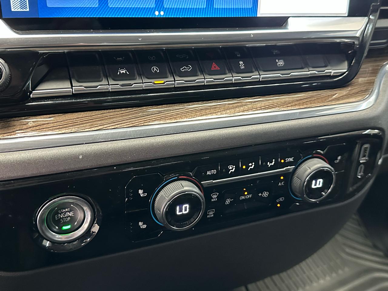 Chevrolet Silverado 1500 LT Crew Cab 4WD 2024
