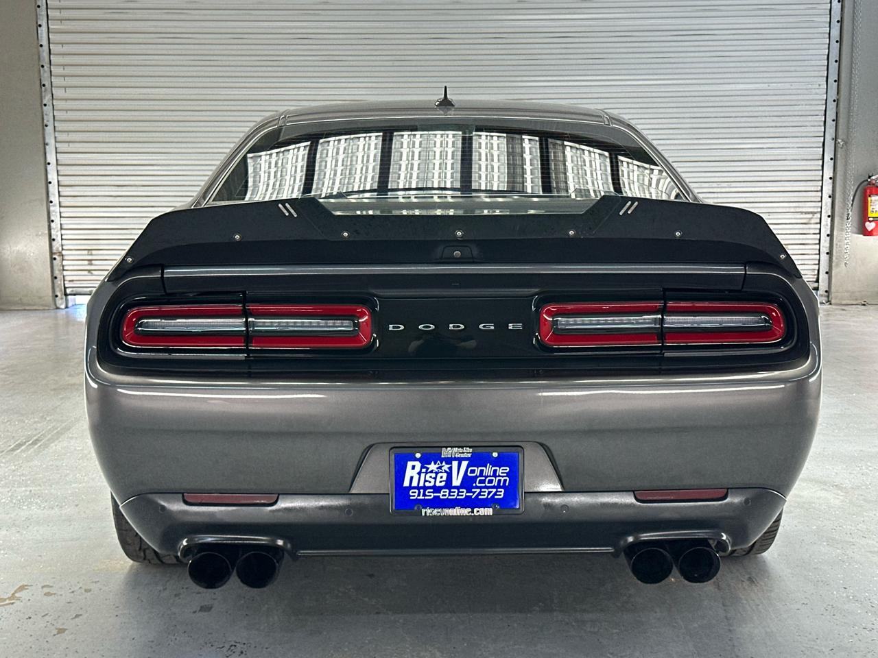 Dodge Challenger R/T Scat Pack Widebody RWD 2021