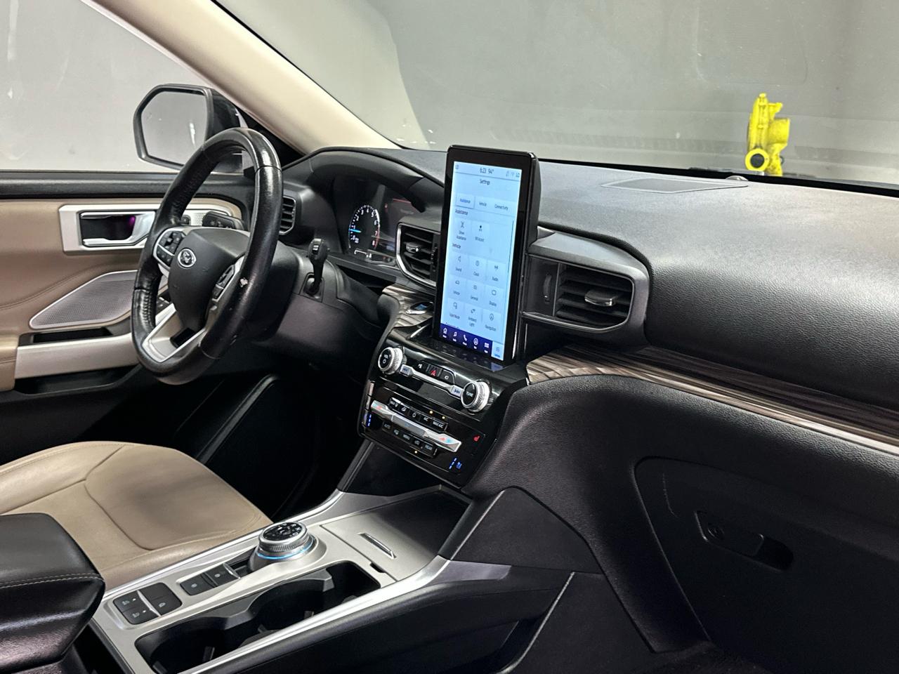 Ford Explorer Limited 2022