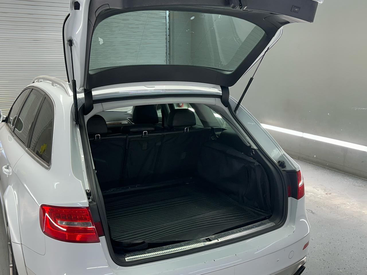 Audi allroad 2.0T Premium quattro Tiptronic 2014