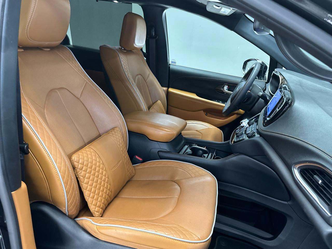 Chrysler Pacifica Hybrid Pinnacle 2023