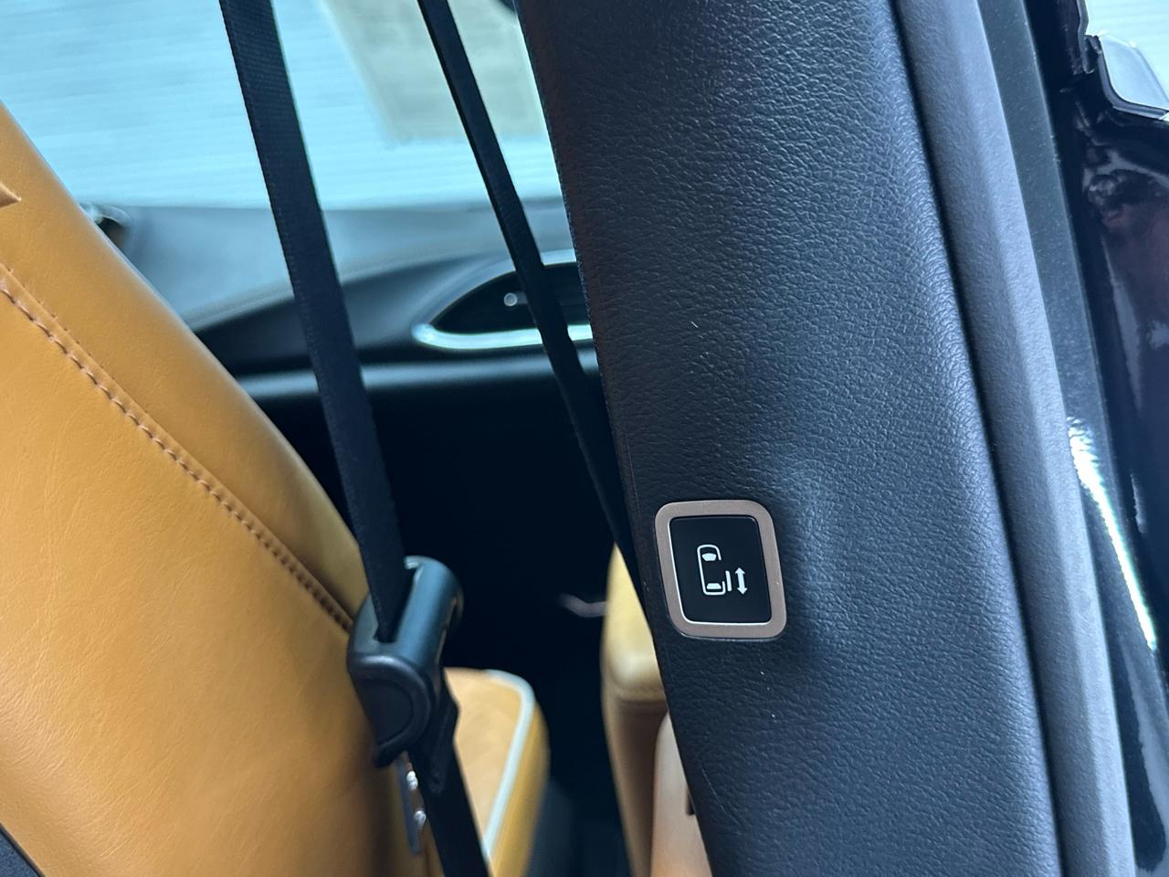 Chrysler Pacifica Hybrid Pinnacle 2023
