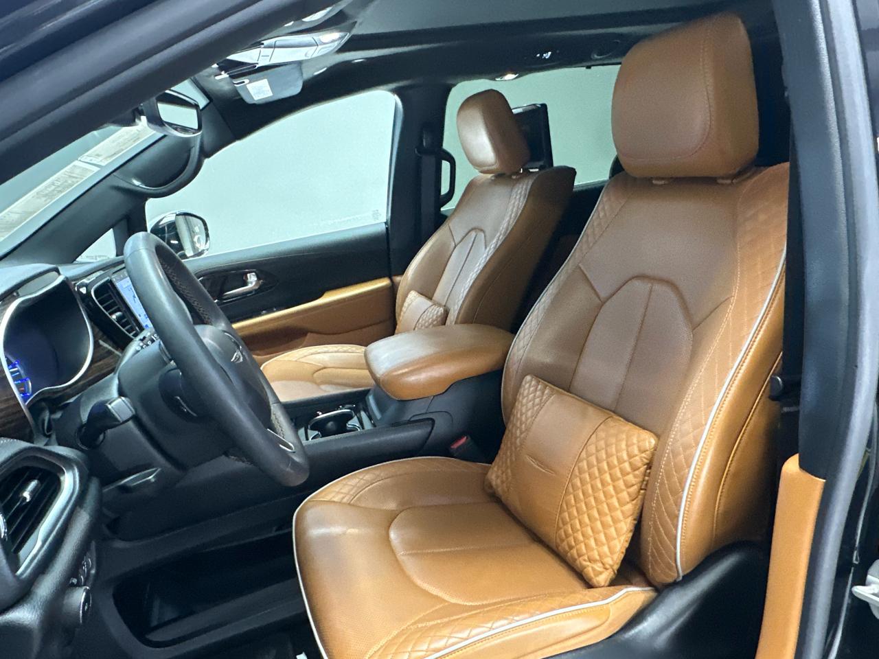 Chrysler Pacifica Hybrid Pinnacle 2023