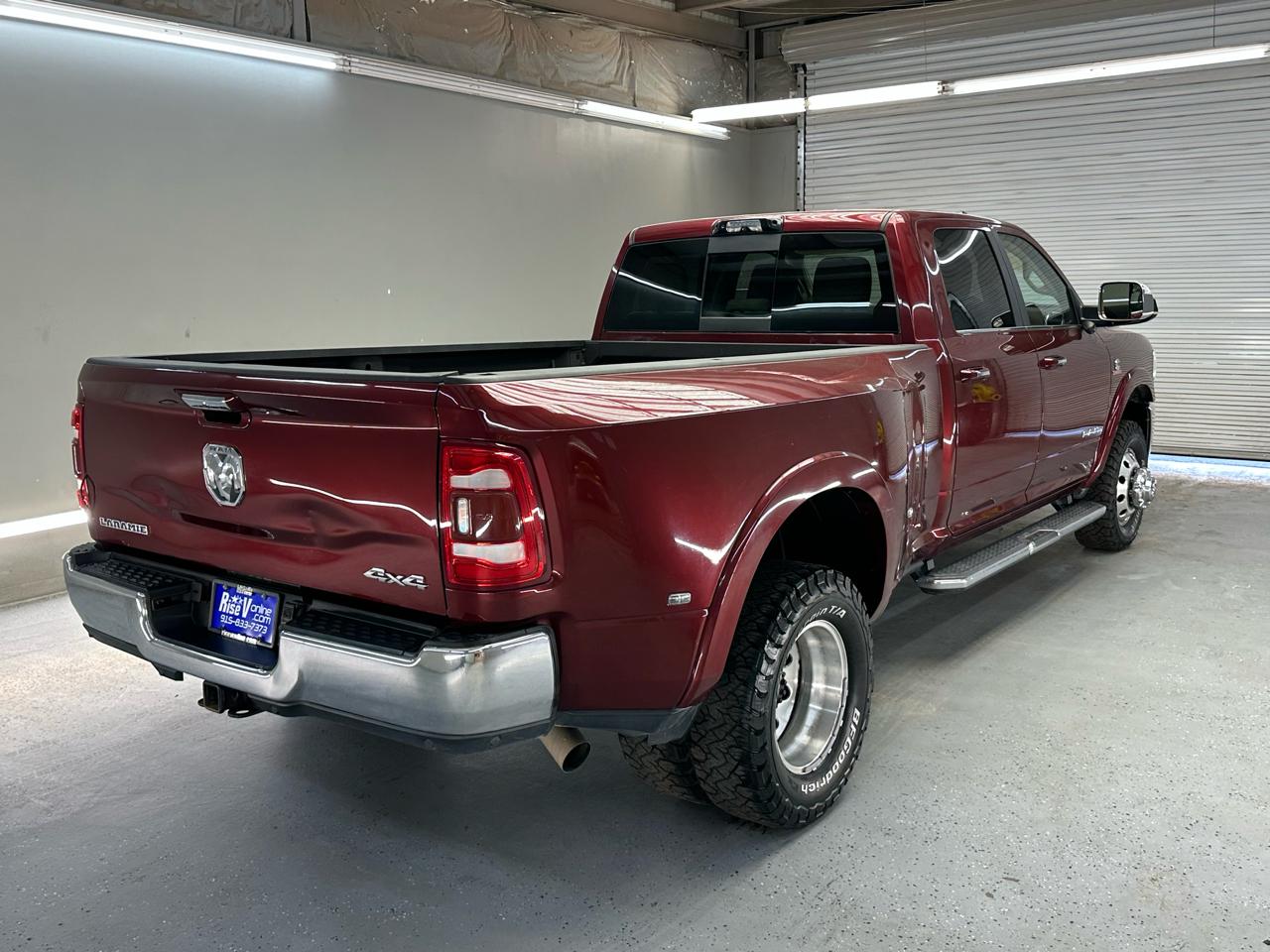 RAM 3500 Laramie Crew Cab LWB 4WD DRW 2022