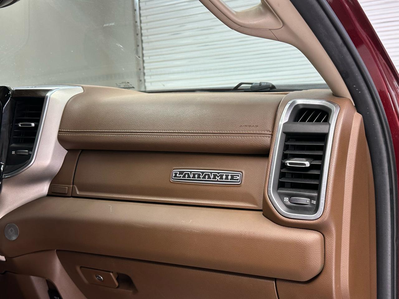 RAM 3500 Laramie Crew Cab LWB 4WD DRW 2022