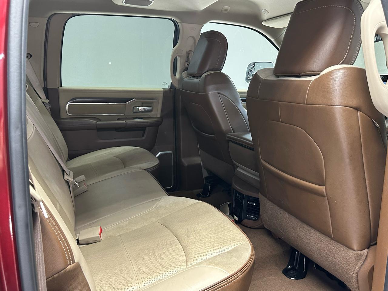 RAM 3500 Laramie Crew Cab LWB 4WD DRW 2022