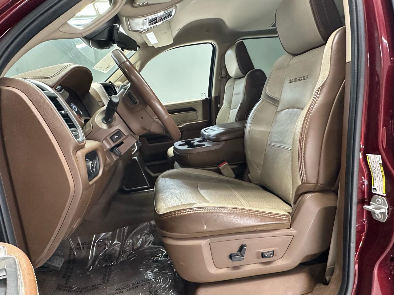 RAM 3500 Laramie Crew Cab LWB 4WD DRW 2022