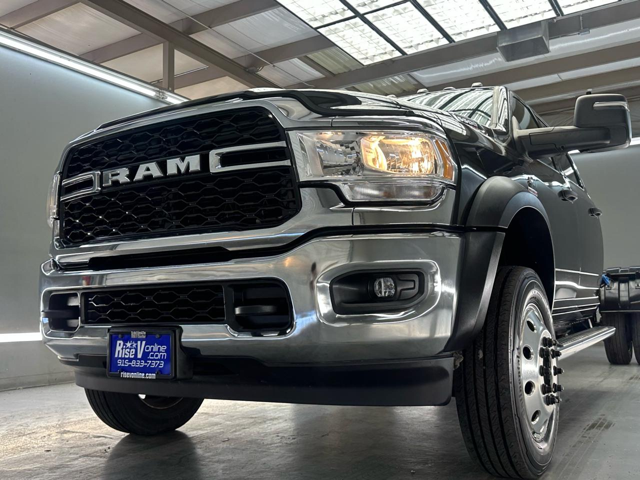 RAM 5500 Crew Cab LWB 2WD DRW 2023