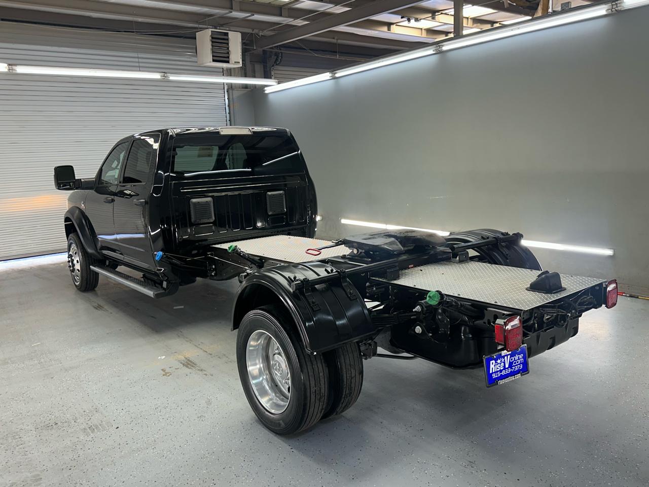 RAM 5500 Crew Cab LWB 2WD DRW 2023