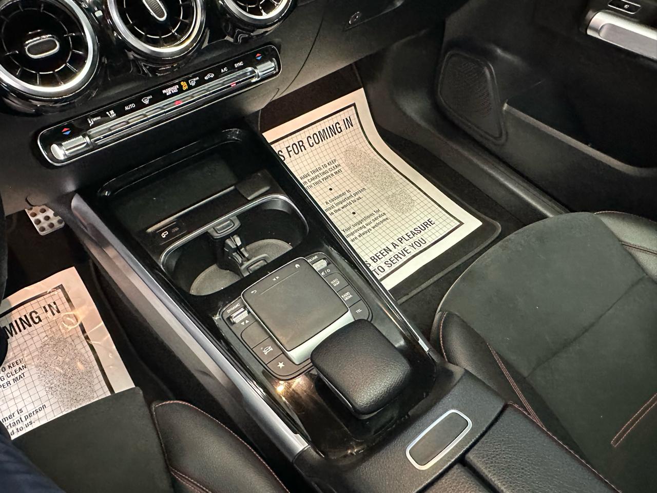 Mercedes-Benz GLB-Class GLB 250 2022