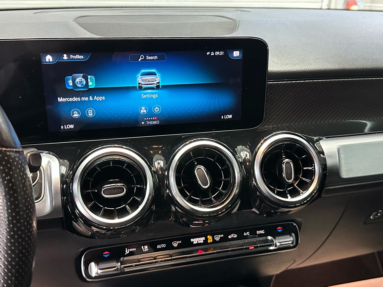 Mercedes-Benz GLB-Class GLB 250 2022