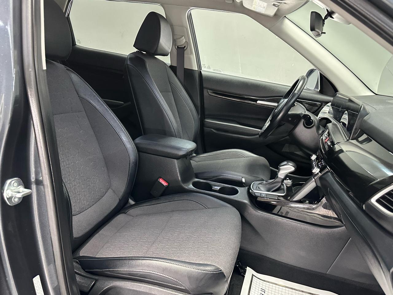 Kia Seltos S 2025