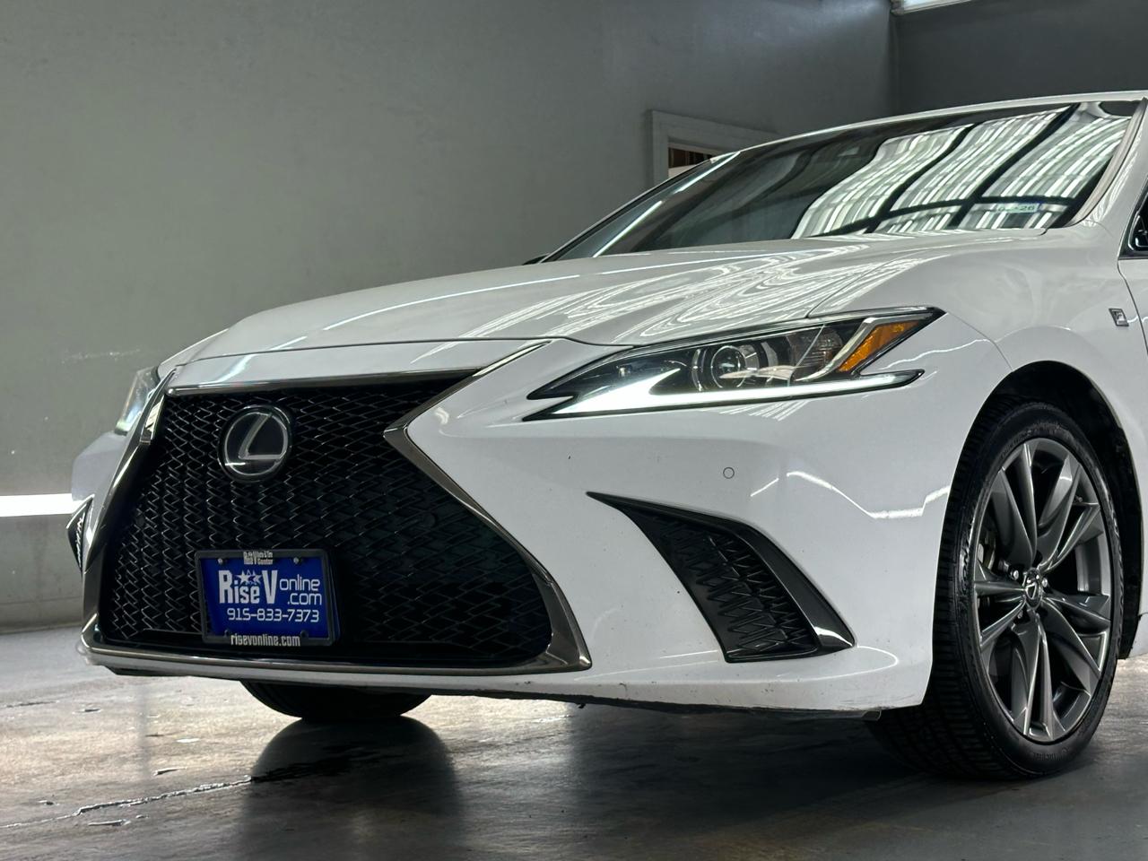 Lexus ES 350 F SPORT 2021