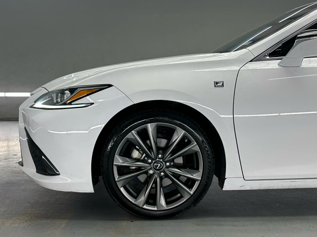 Lexus ES 350 F SPORT 2021