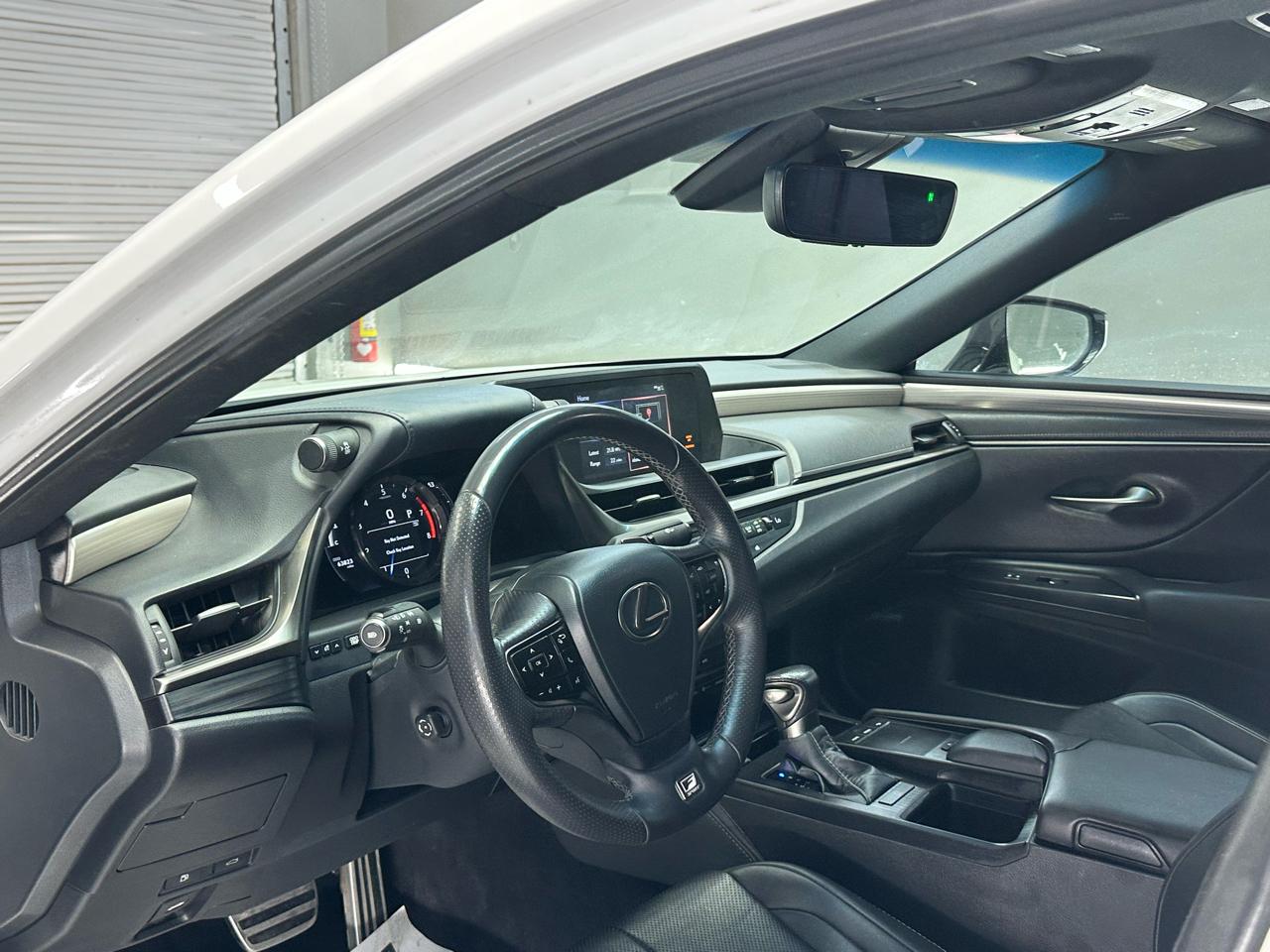 Lexus ES 350 F SPORT 2021