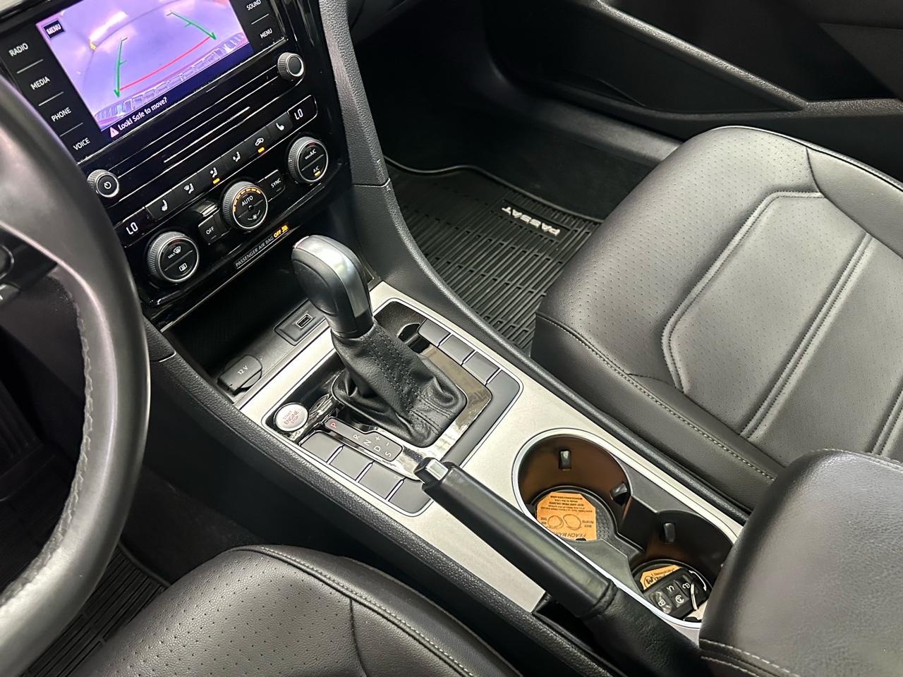 Volkswagen Passat SE 2022