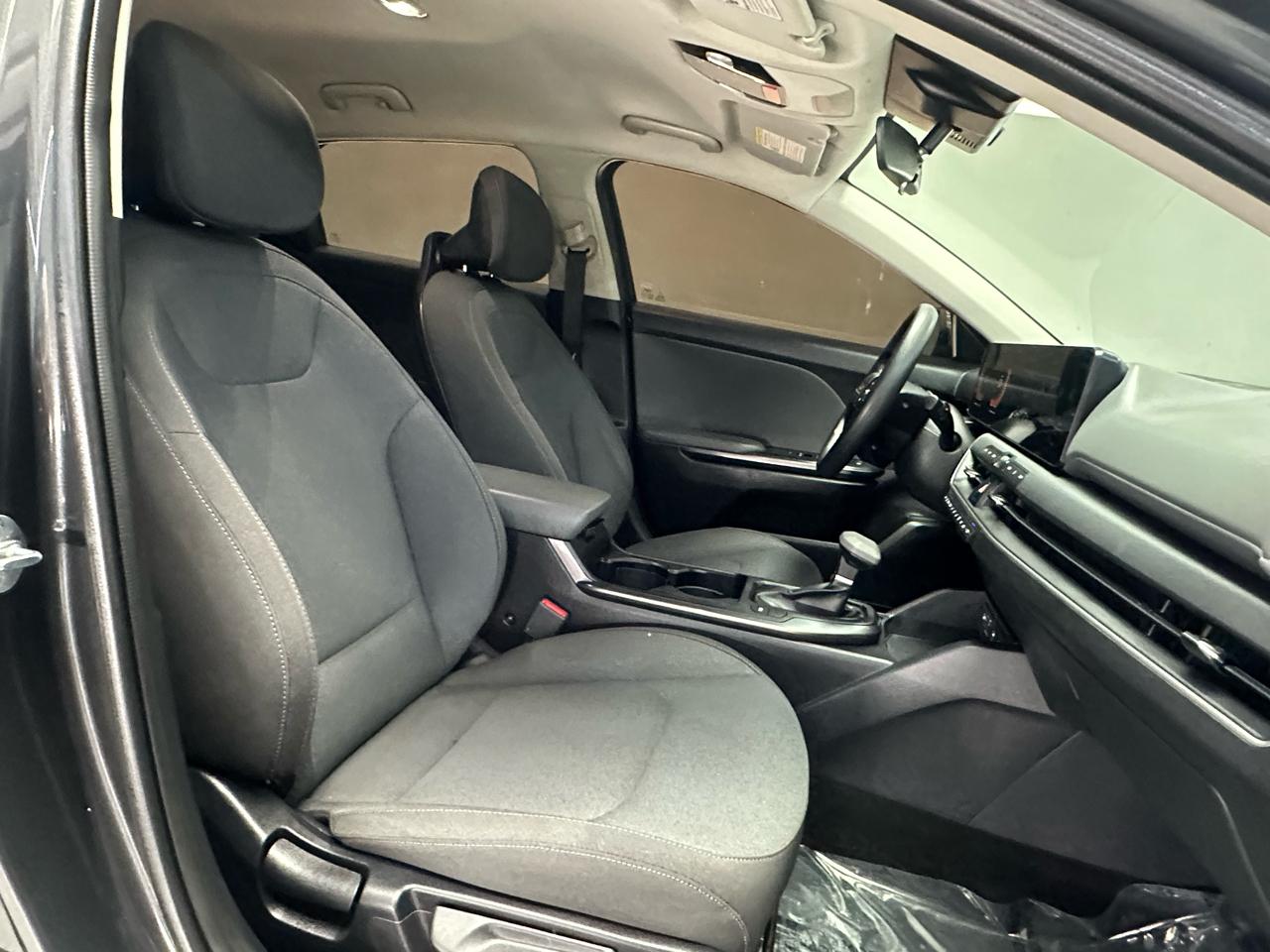 Kia K4 LX 2025