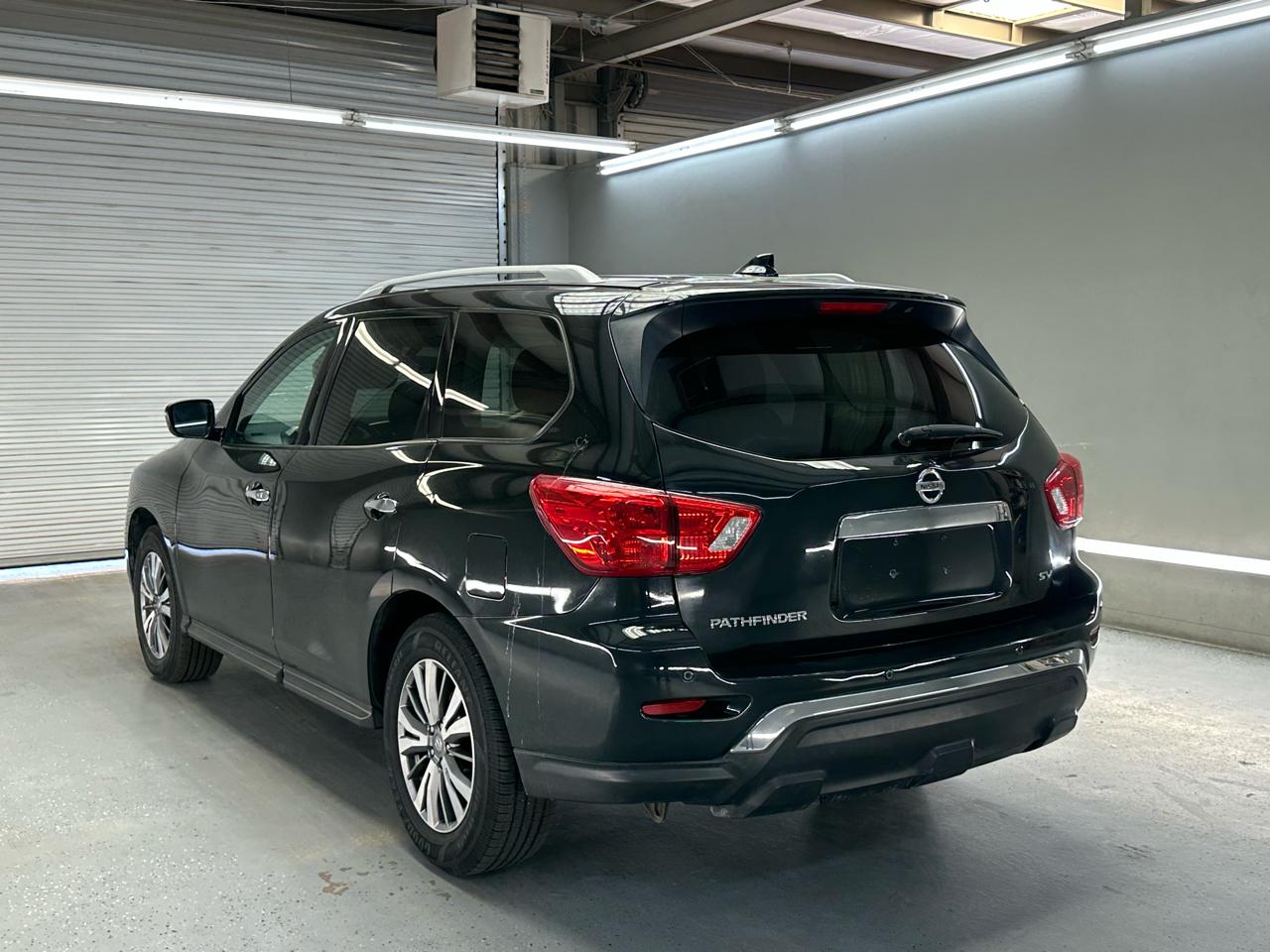 Nissan Pathfinder SV 2020