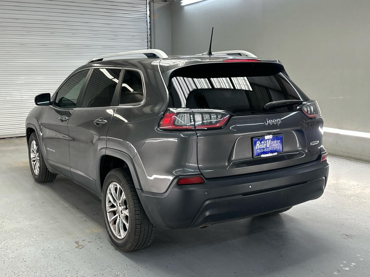 Jeep Cherokee Latitude Plus FWD 2019