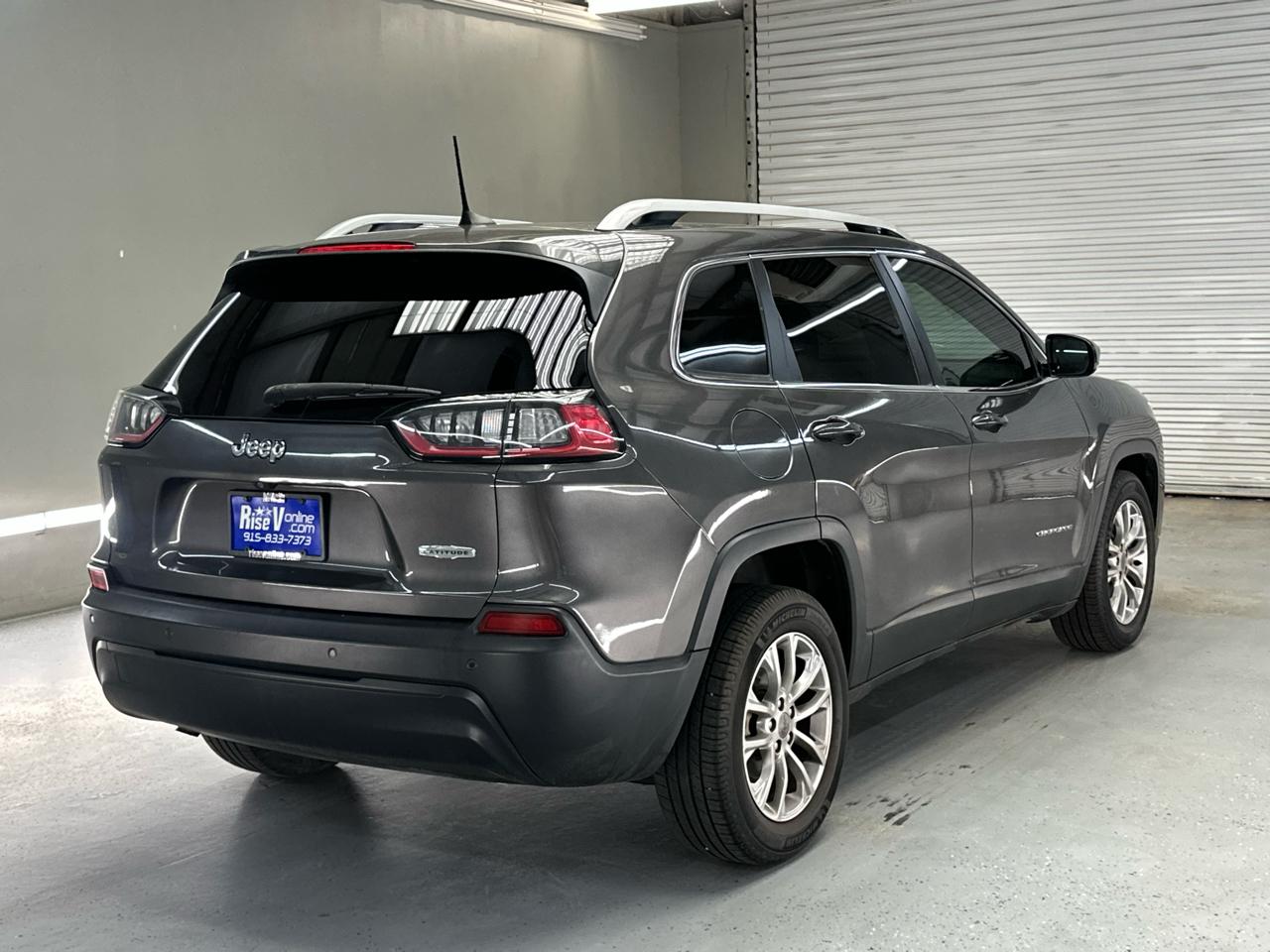 Jeep Cherokee Latitude Plus FWD 2019