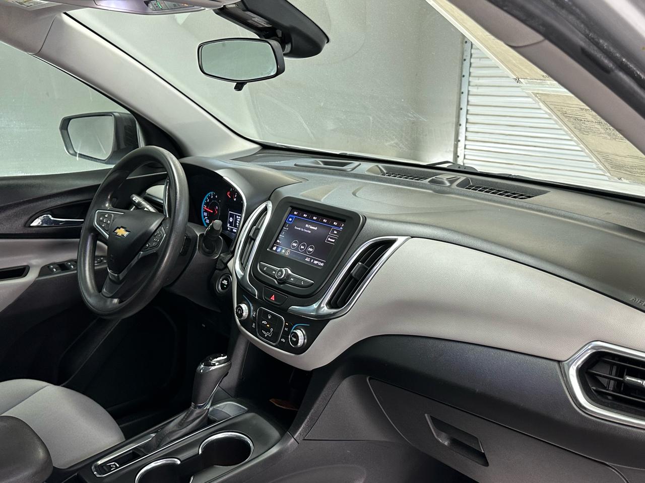 Chevrolet Equinox LS 2WD 2020
